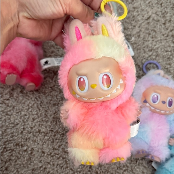 Popmart Labubu big into energy set of 6 no box 📦 - Picture 5 of 11